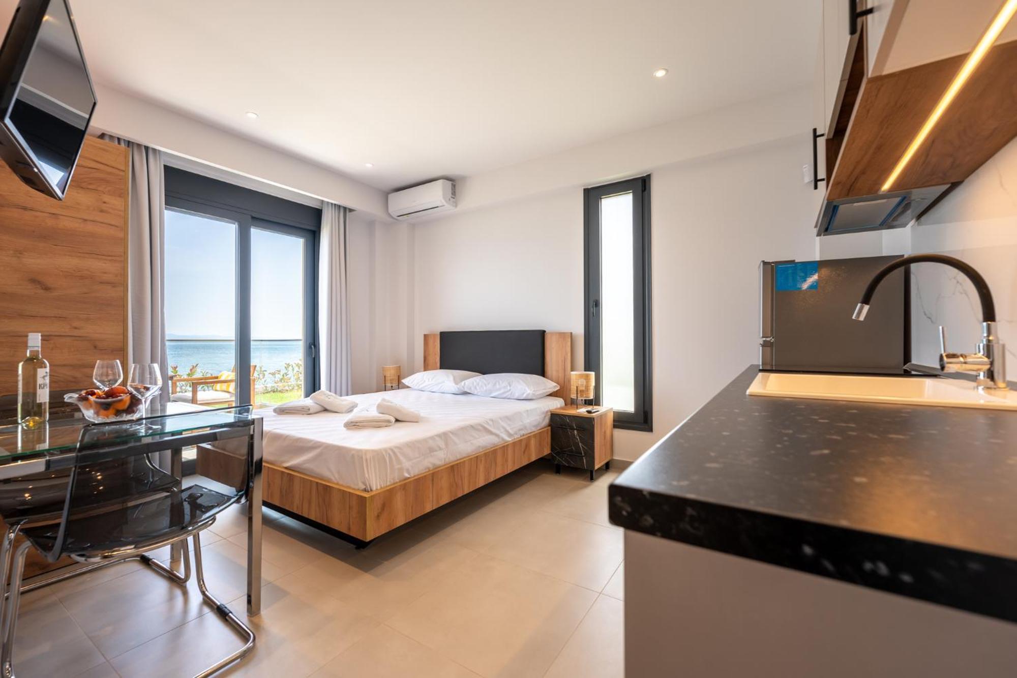 Azzurro E Verde By Rentalspro - Nea Potidaia Halkidiki 尼坡帝 外观 照片