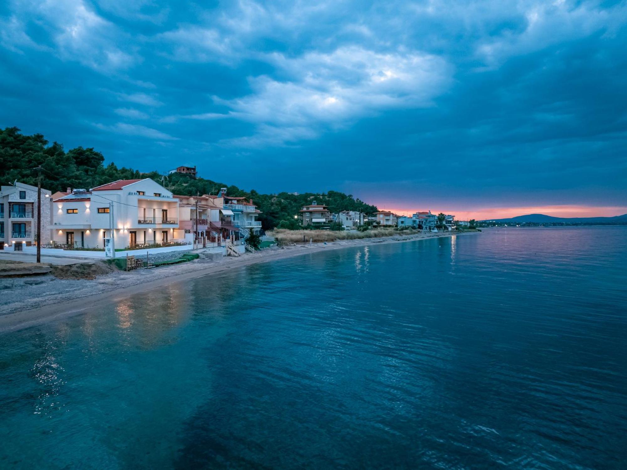 Azzurro E Verde By Rentalspro - Nea Potidaia Halkidiki 尼坡帝 外观 照片